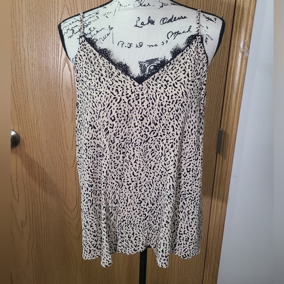 miami Tops - Mi Ami Leopard Cheetah Print Eyelash Lace Trim Spaghetti Strap Tank Top